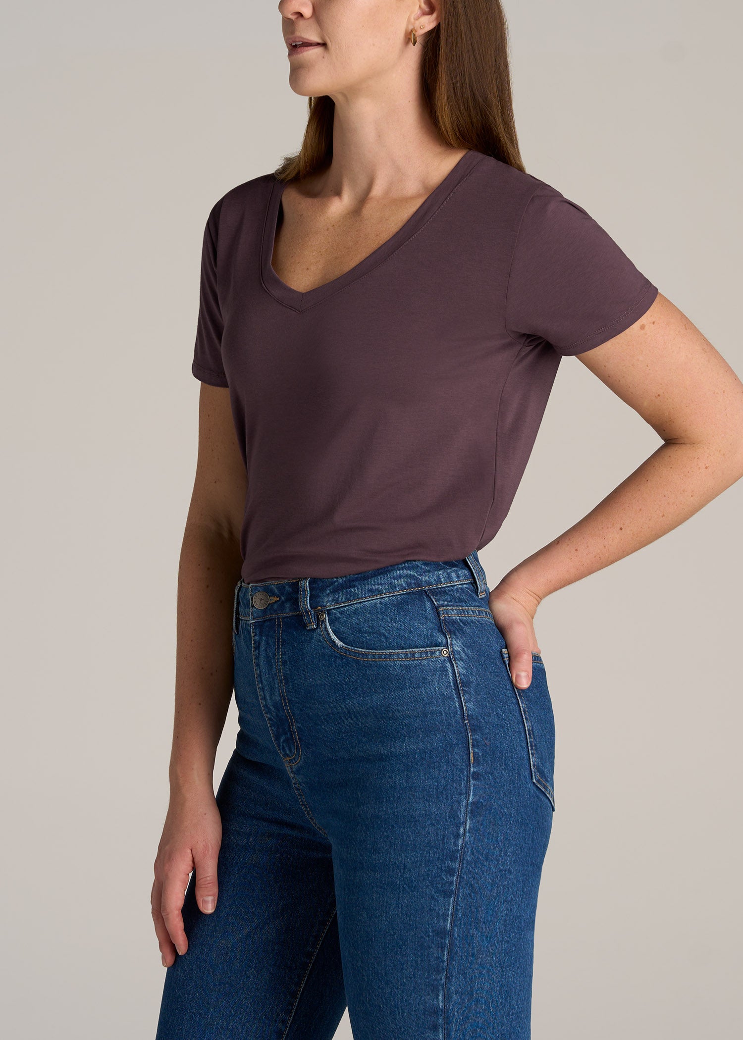 American-Tall-Women-Scoop-V-Neck-Tee-Merlot-side